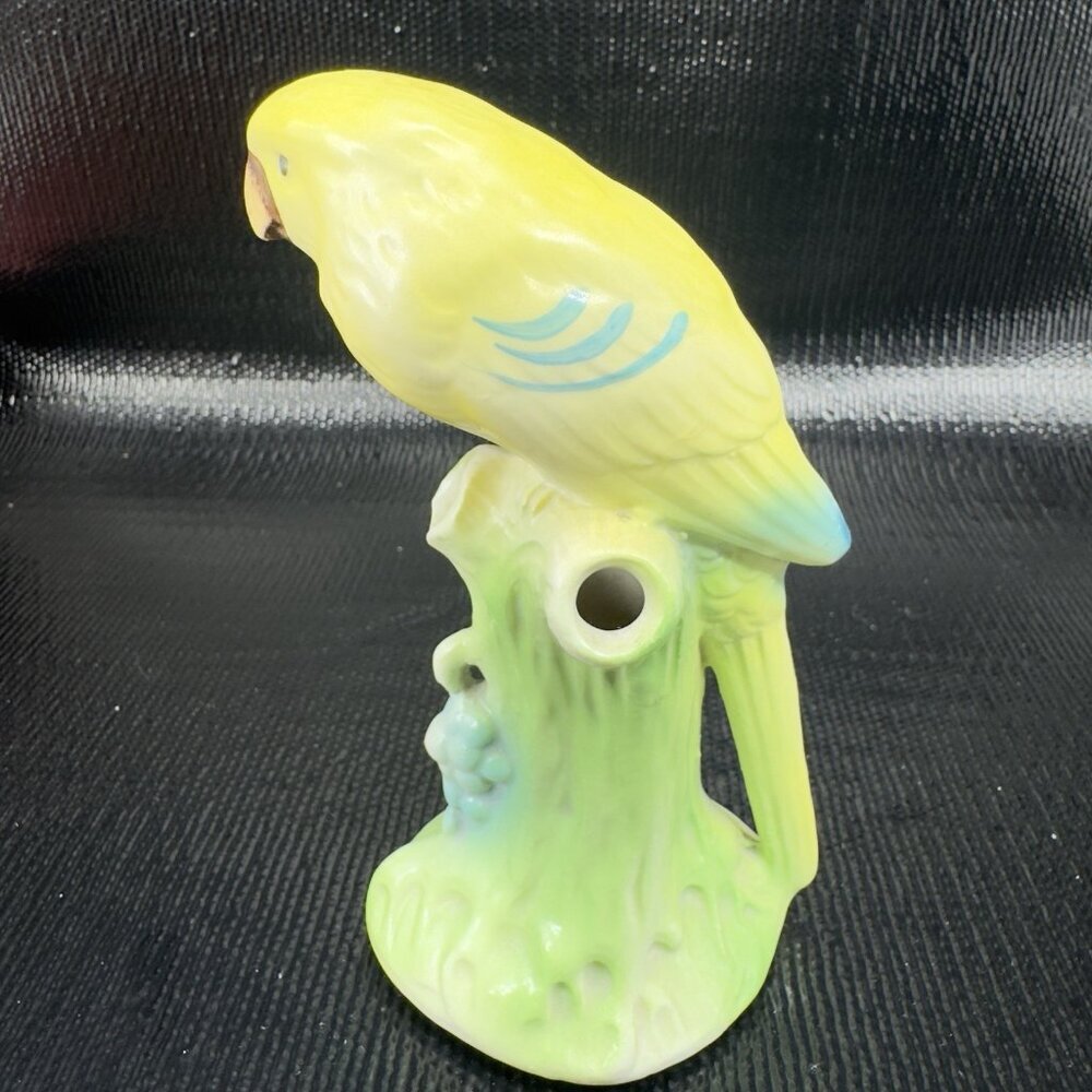 Vintage Czech Pottery Parrot Bird Vase Flower Frog Porcelain Figurine Rattles - Picture 2 of 9